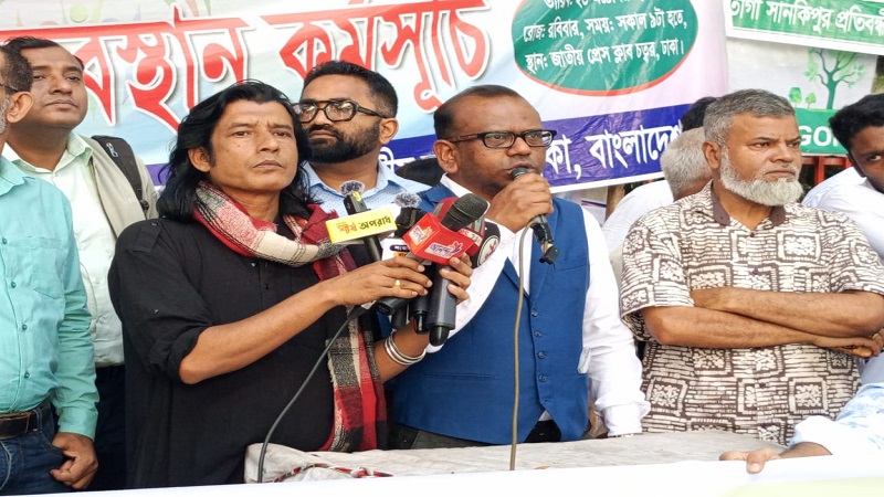 শেখ হাসিনার আত্মঘাতি সিদ্ধান্তই তাকে দেশচ্যুত করেছে: রাকেশ রহমান